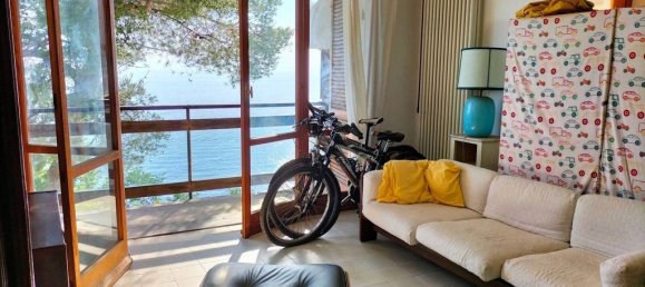 4 bedrooms Villa in Framura, Italy No. 273977 27