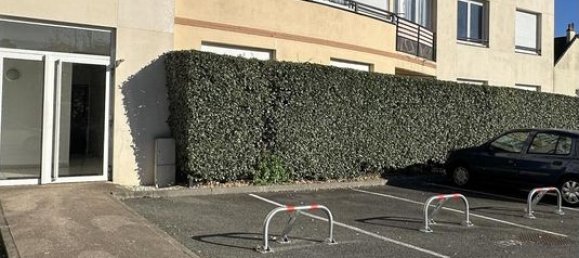  Parking in Le Mans, France No. 309690 3