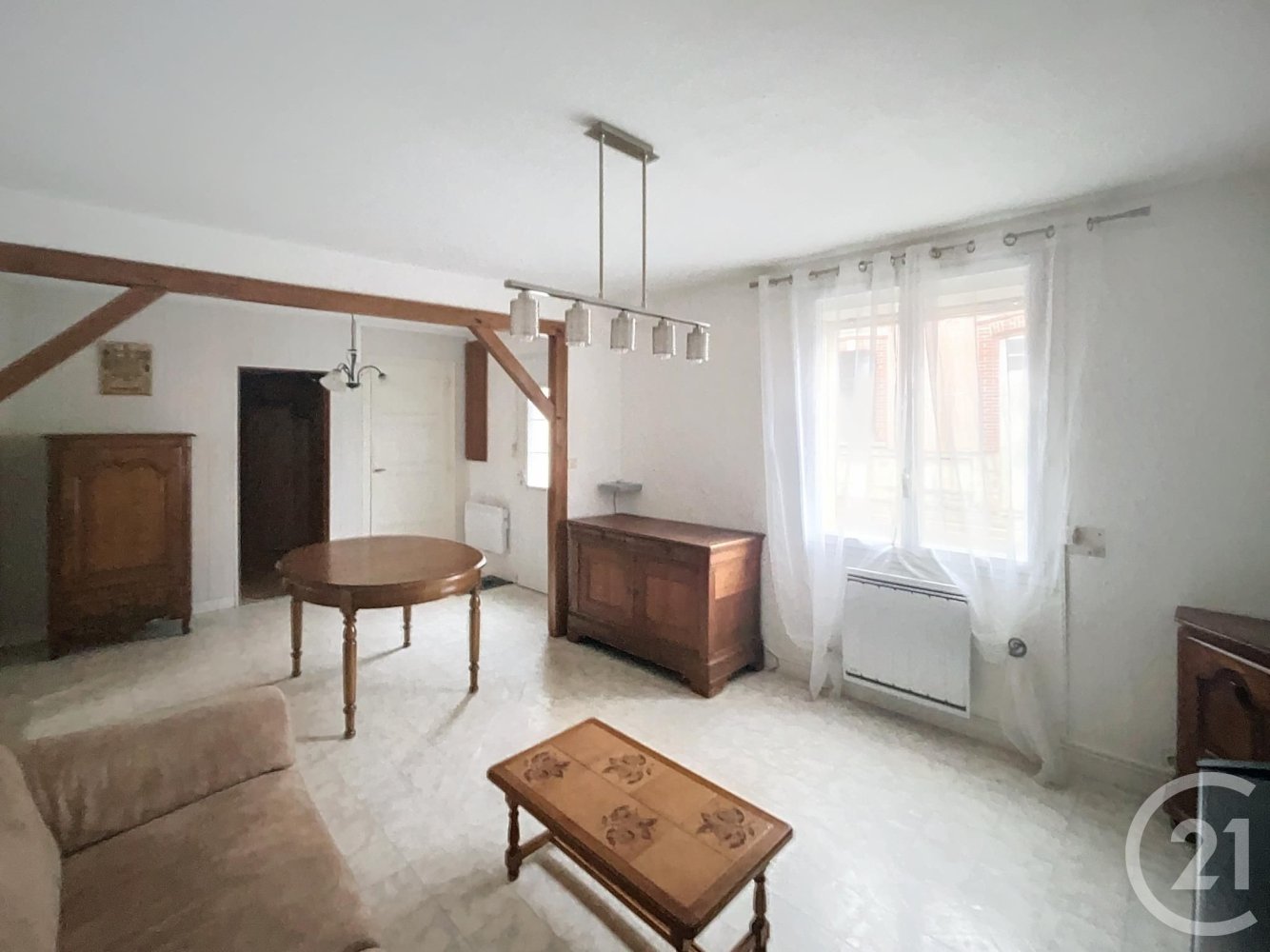 Moradia em banda T2 em Conde-sur-Marne, France N.º 42097