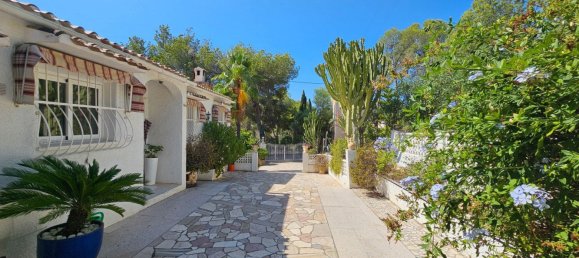 2 bedrooms House in Alicante, Spain No. 182271 4