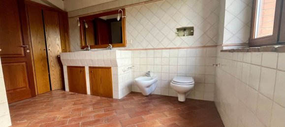 7-Zimmer Haus in Monteroni d'Arbia, Italy, Nr. 159174 17