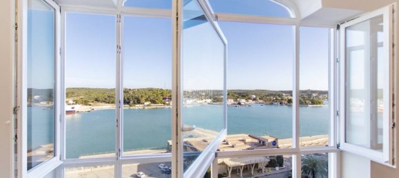 3 bedrooms Apartment in Mahon, Spain No. 13038 2