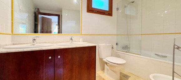 2 bedrooms Apartment in Alicante, Spain No. 133327 18