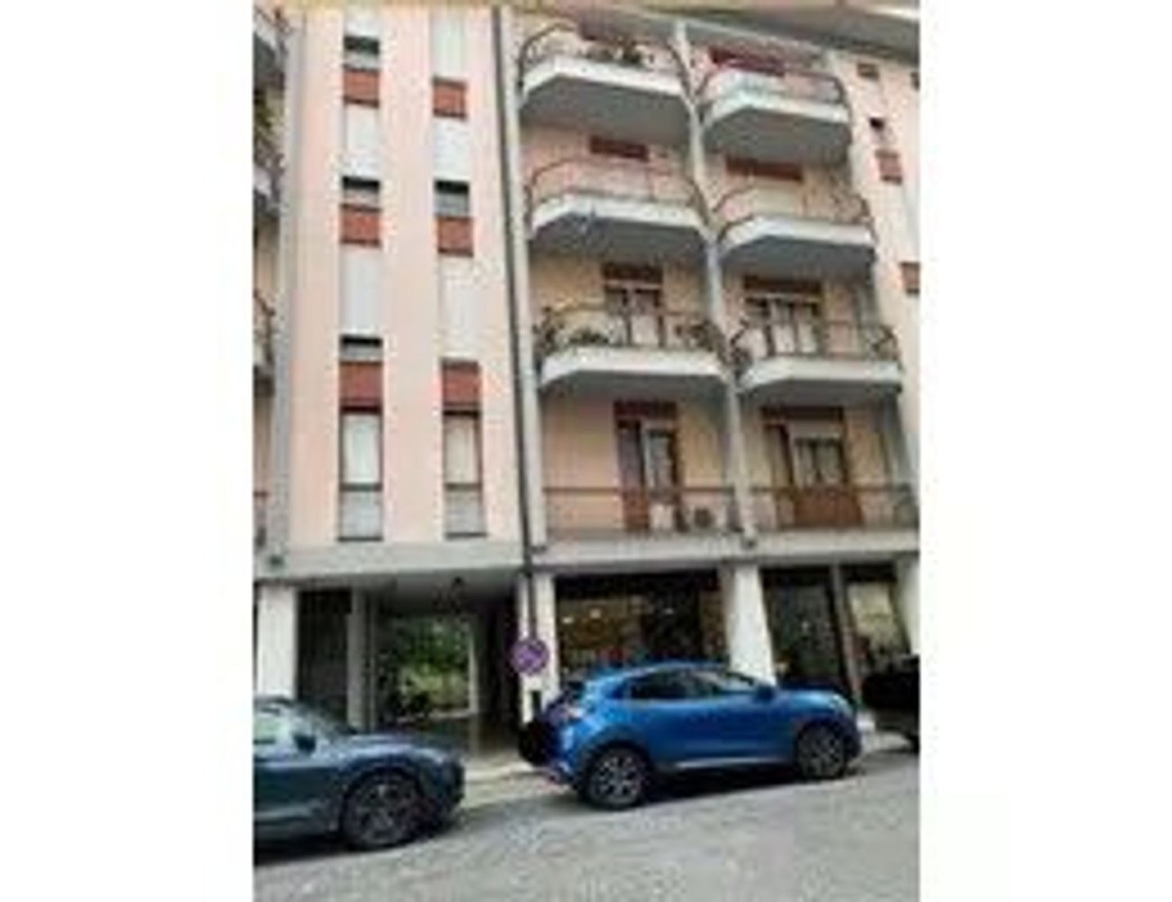 4 rooms Apartment in San Donà di Piave, Italy No. 216093