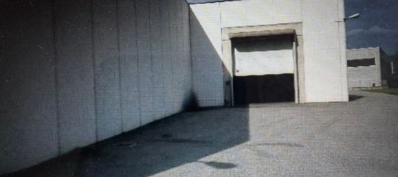 1750m² Warehouse in Dormelletto, Italy No. 372129 2