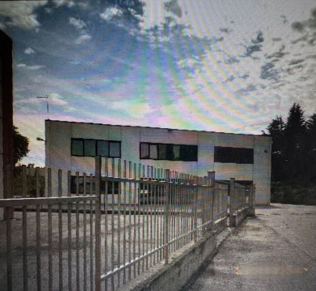 1750m² Warehouse in Dormelletto, Italy No. 372129
