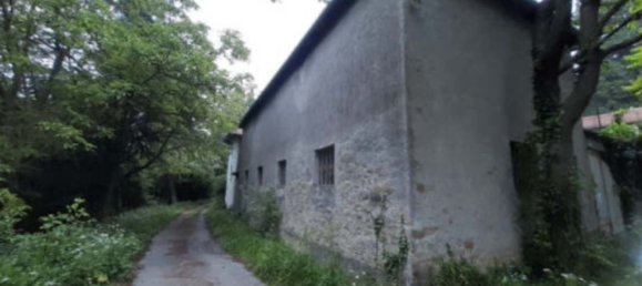 7-Zimmer Wohnung in Roccaverano, Italy, Nr. 205153 2
