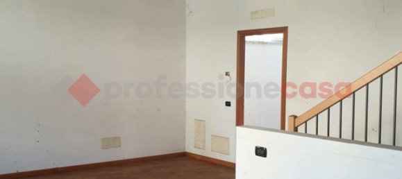 3 rooms Apartment in Castano Primo, Italy No. 22926 16