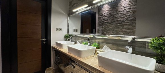 8 Schlafzimmer Villa in As Sib, Oman, Nr. 126 8