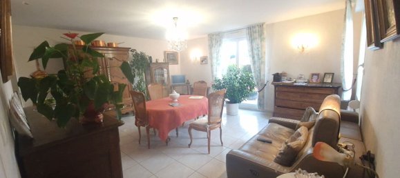 Apartamento de 2 dormitorios en Baccarat, France No. 235371 6