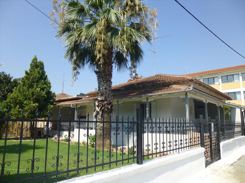 4 bedrooms Commercial property in Katerini, Greece No. 7612