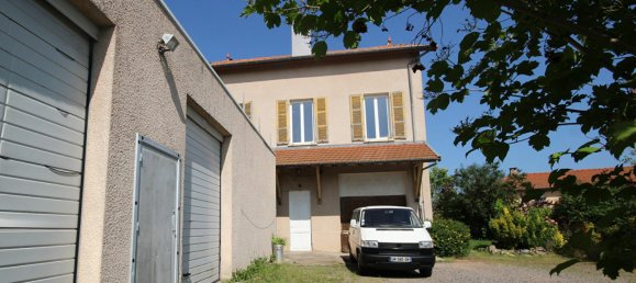 4 bedrooms House in Villecheneve, France No. 202537 10