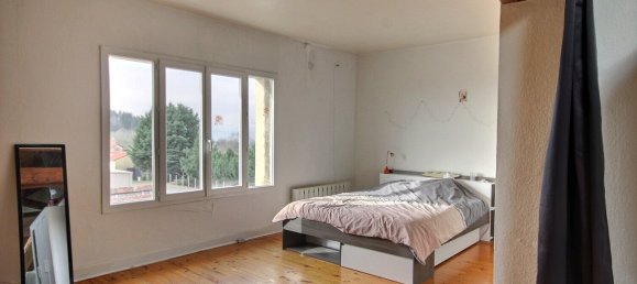 4 bedrooms House in Villecheneve, France No. 202537 4