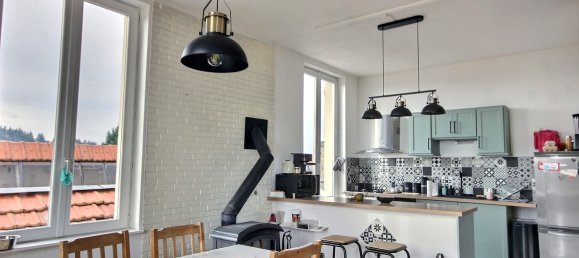 4 bedrooms House in Villecheneve, France No. 202537 2