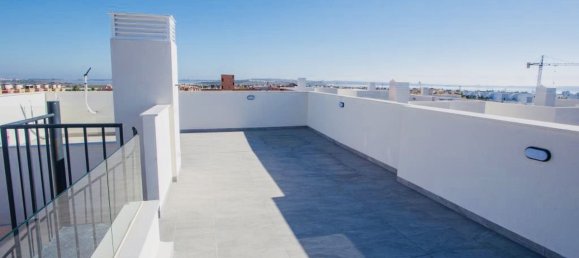 Villa de 3 dormitorios en Los Montesinos, Spain No. 11252 15