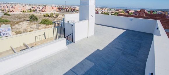 Villa de 3 dormitorios en Los Montesinos, Spain No. 11252 6