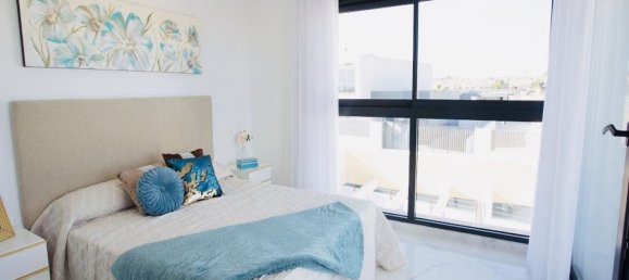 Villa de 3 dormitorios en Los Montesinos, Spain No. 11252 9