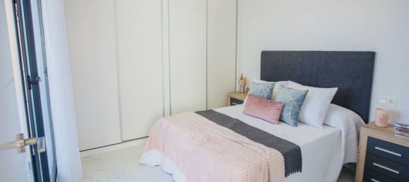 Villa de 3 dormitorios en Los Montesinos, Spain No. 11252 23