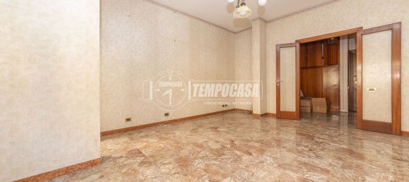 4 bedrooms Apartment in Rome, Italy No. 321591 4