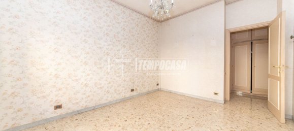 4 bedrooms Apartment in Rome, Italy No. 321591 15