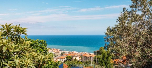 Apartamento T3 em Varazze, Italy N.º 351166 27