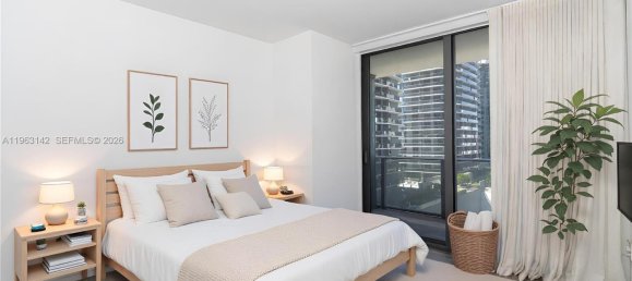 3 Schlafzimmer Gewerbliche Immobilien in Miami, USA, Nr. 615554 11