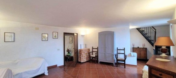 Casa de 7 divisões em Poggio Nativo, Italy N.º 36880 13