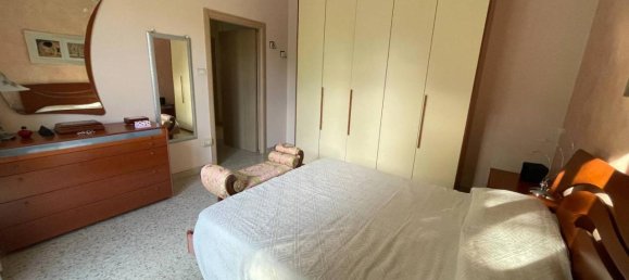 5 rooms Apartment in Budrio, Italy No. 27640 14