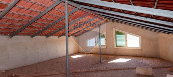 Квартира с 3 спальнями в Санта Кроче Камерина, Италия № 61999 24