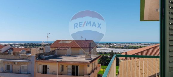 Квартира с 3 спальнями в Санта Кроче Камерина, Италия № 61999 13