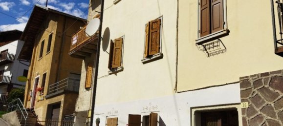 10 rooms House in Calalzo di Cadore, Italy No. 256265 2