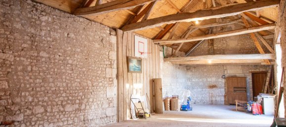 4 غرف نوم منزل في Maille, France رقم 43359 8