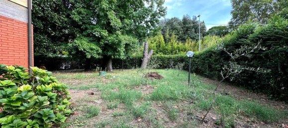 12 chambres Villa à Lucca, Italy No. 330133 24