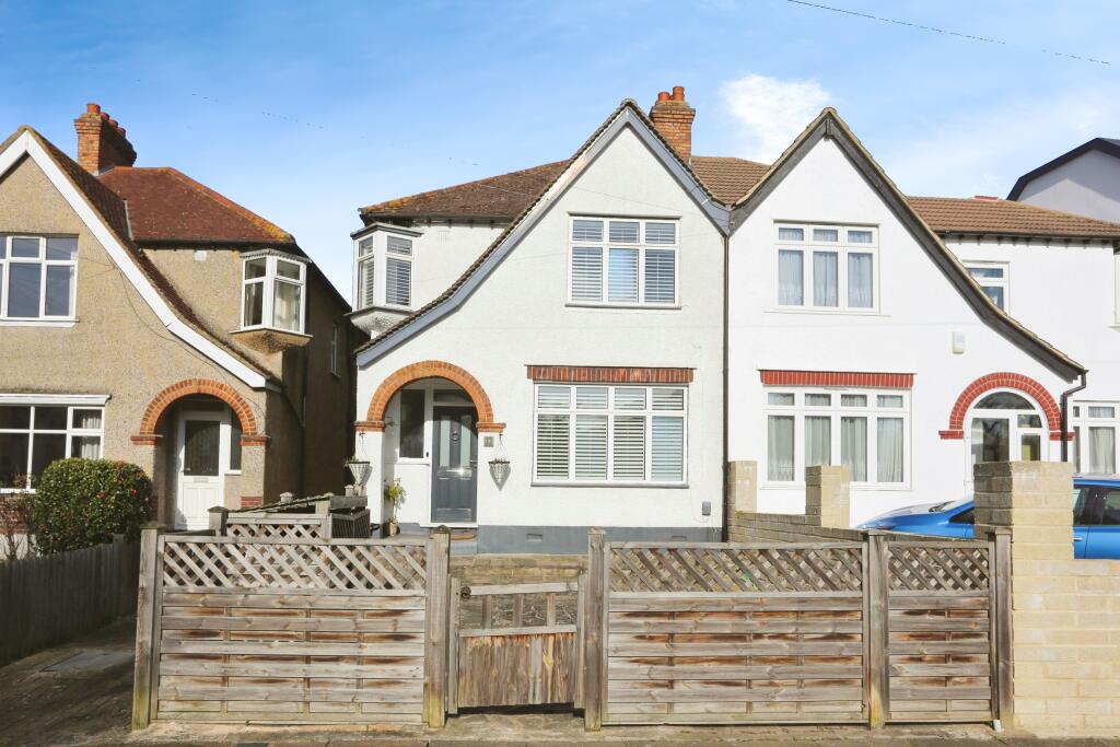 3 bedrooms House in Beckenham, United Kingdom No. 1230