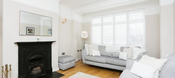 3 bedrooms House in Beckenham, United Kingdom No. 1230 2