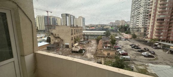 4 chambres Appartement à Khatay, Azerbaijan No. 1639 4