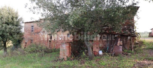 5 rooms House in Siena, Italy No. 141319 5