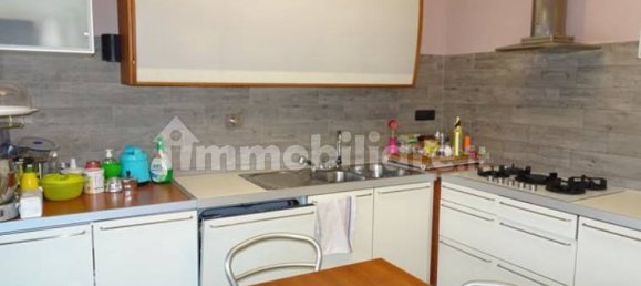 3 Schlafzimmer Wohnung in Villarbasse, Italy, Nr. 315223 4