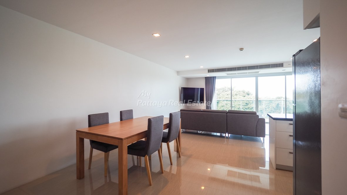2 bedrooms Condo in Pattaya, Thailand No. 11475