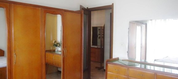 4 rooms Apartment in Gallarate, Italy No. 74371 10