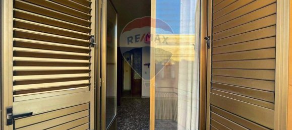 5 rooms House in Toritto, Italy No. 22354 8