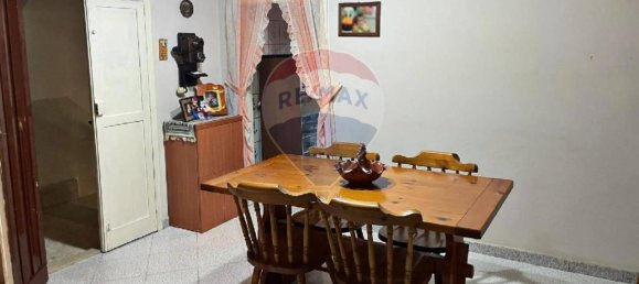 5 rooms House in Toritto, Italy No. 22354 2