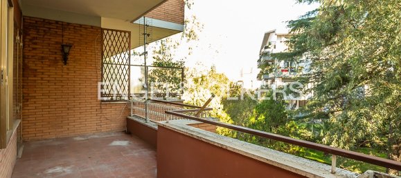 3 غرف نوم شقة في Rome, Italy رقم 132111 15