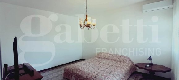 3 bedrooms House in Chioggia, Italy No. 353756 6