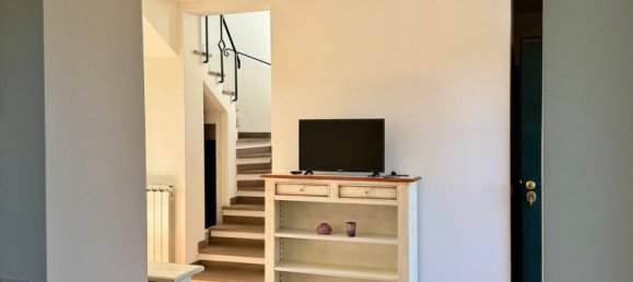 4 bedrooms House in Impruneta, Italy No. 319695 13