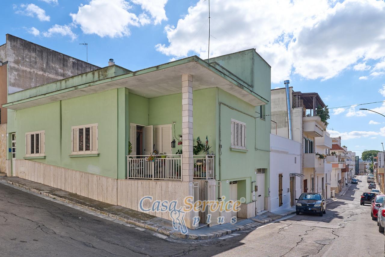 4-Zimmer Haus in Matino, Italy, Nr. 234528