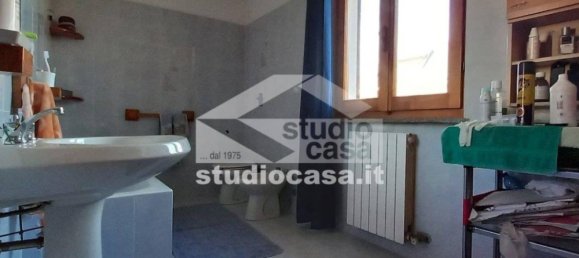 3 bedrooms Villa in Monte Cremasco, Italy No. 318863 17