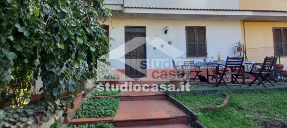 3 bedrooms Villa in Monte Cremasco, Italy No. 318863 3