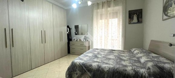 3 rooms Apartment in Torre del Greco, Italy No. 5679 14