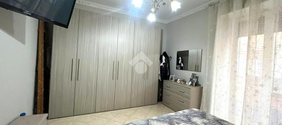 3 rooms Apartment in Torre del Greco, Italy No. 5679 16